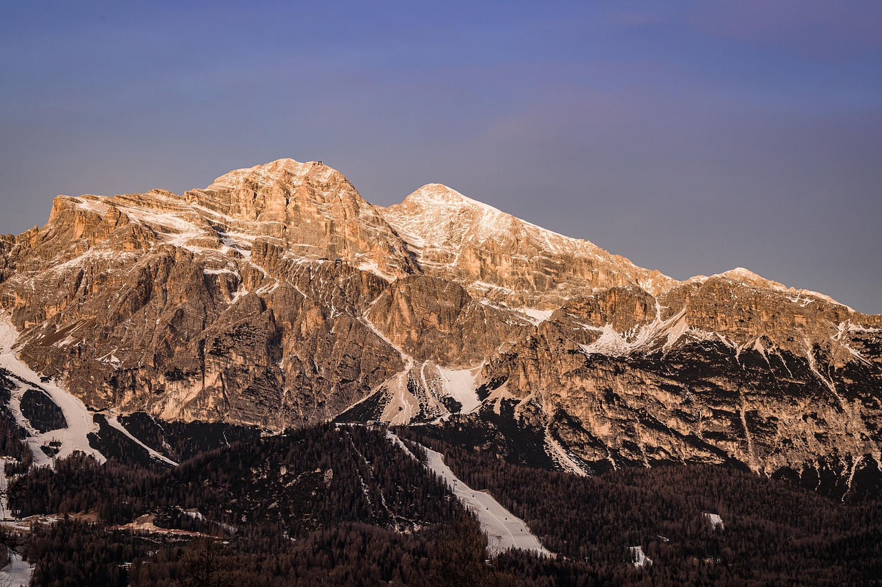 Cortina sulla strada del vino